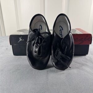 Capezio Children’s Black Split Sole Leather Lace Up Jazz Shoes Size 10.5